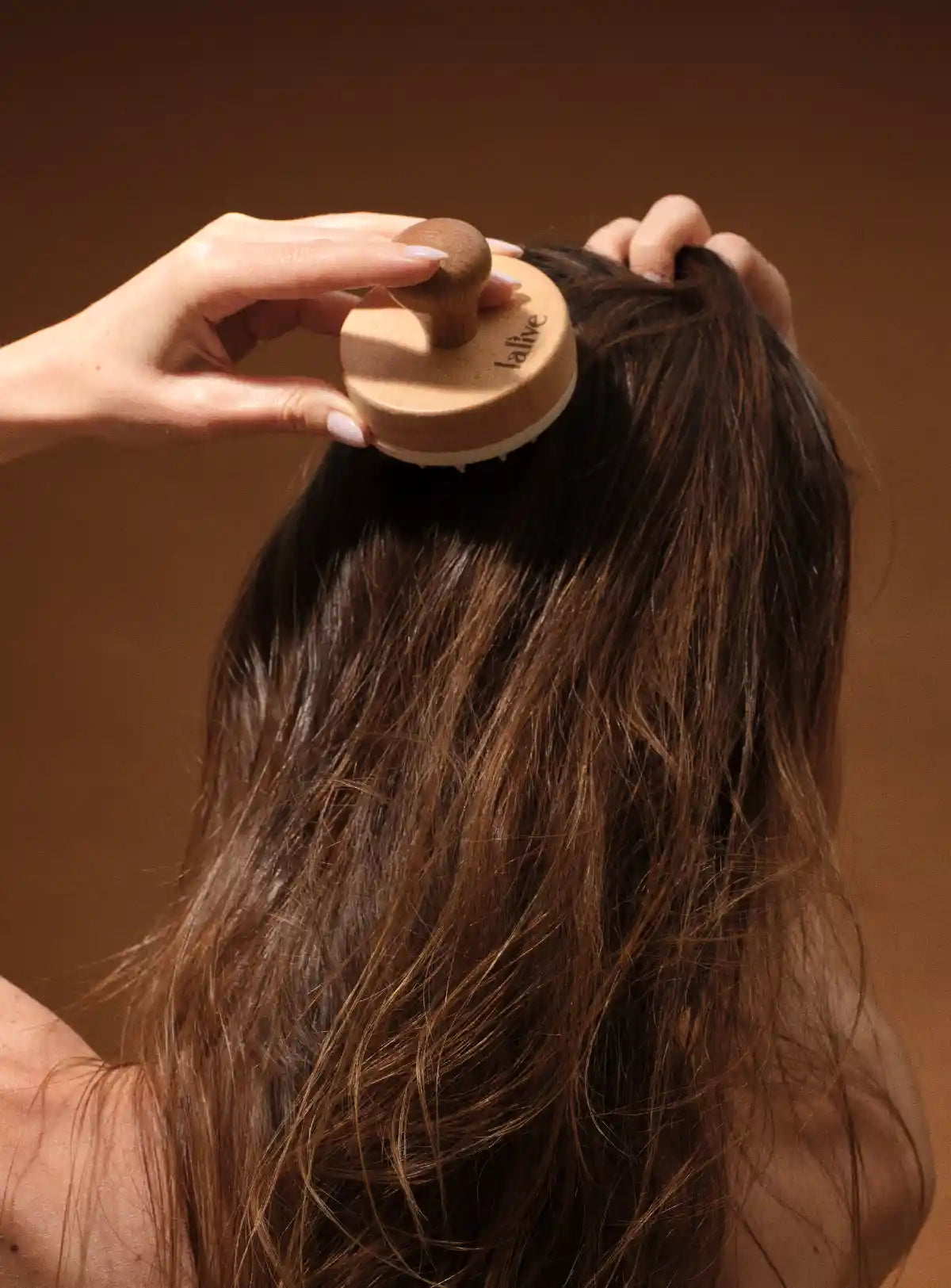 Saç Derisi Masaj Tarağı (Yenileyici Etki) 3